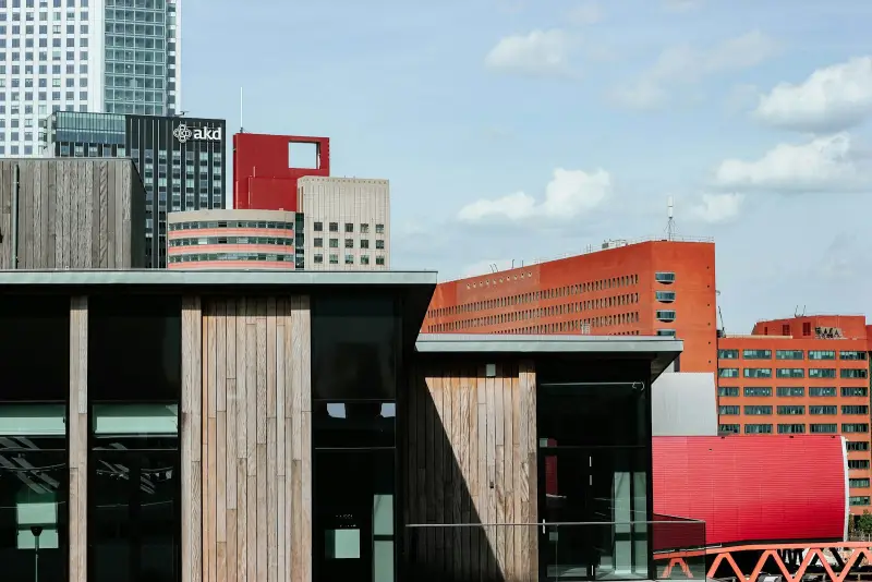 Zonnepanelen Plat Dak Rotterdam: Kosten & Subsidie 2026